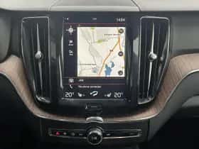 Volvo XC60 (2017) thumbnail 25