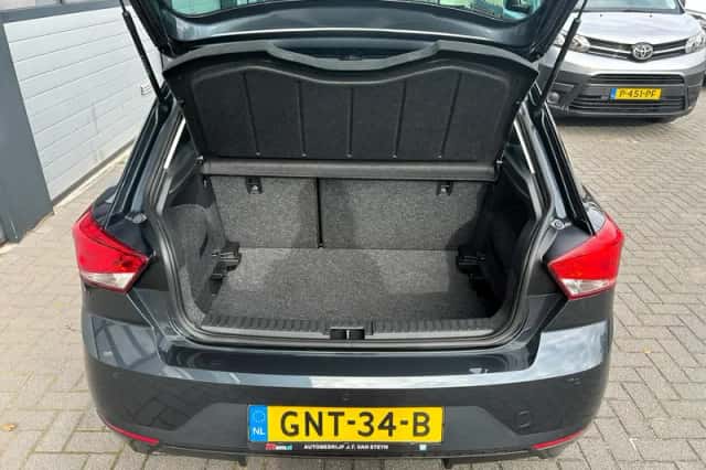 SEAT Ibiza (2024) thumbnail 5