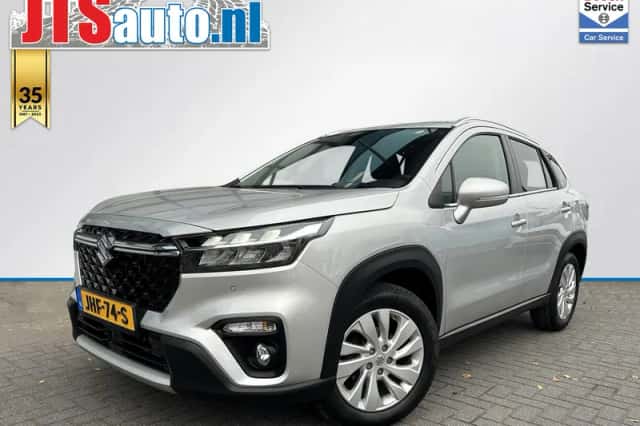 Suzuki S-Cross (2023) thumbnail 1
