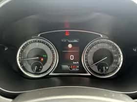 Suzuki S-Cross (2023) thumbnail 16