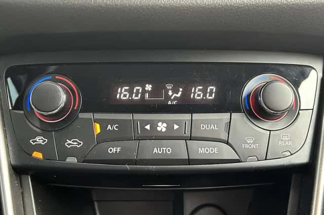 Suzuki S-Cross (2023) thumbnail 22