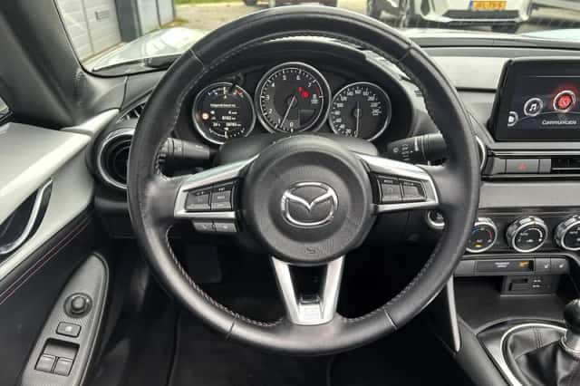 Mazda MX-5 (2019) thumbnail 16