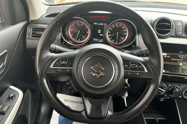 Suzuki Swift (2023) thumbnail 12