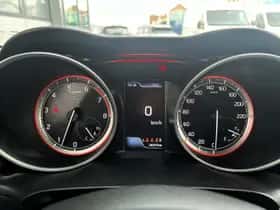 Suzuki Swift thumbnail 17