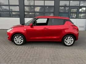 Suzuki Swift thumbnail 3