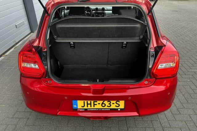 Suzuki Swift (2023) thumbnail 8