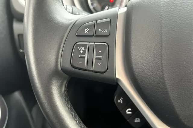Suzuki Vitara (2023) thumbnail 13