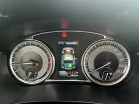 Suzuki Vitara (2023) thumbnail 15