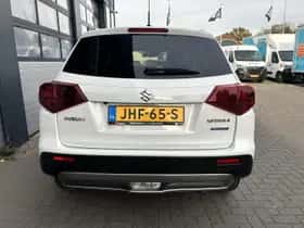 Suzuki Vitara (2023) thumbnail 7