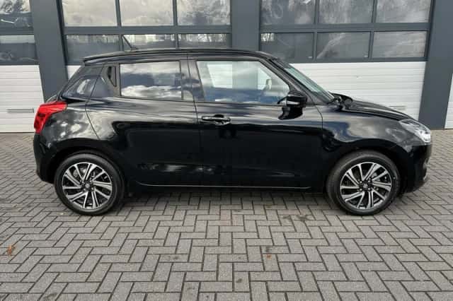 Suzuki Swift (2025) thumbnail 11