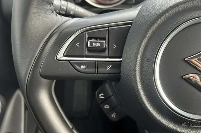 Suzuki Swift (2025) thumbnail 14