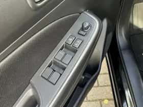 Suzuki Swift thumbnail 25