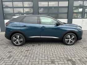 Peugeot 3008 (2023) thumbnail 10