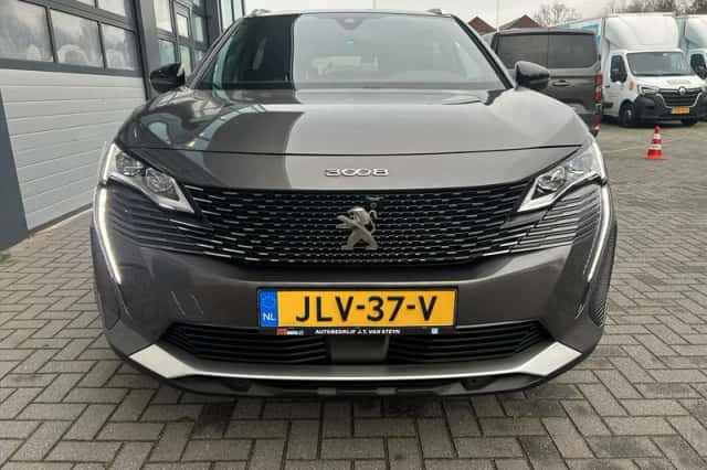 Peugeot 3008 (2021) thumbnail 2