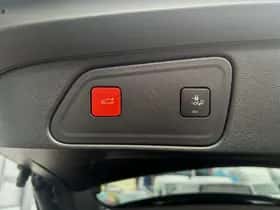Peugeot 3008 (2021) thumbnail 12