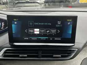 Peugeot 3008 (2021) thumbnail 21