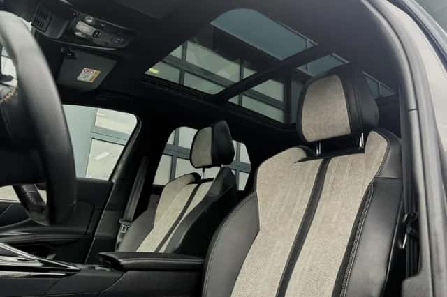 Peugeot 3008 (2021) thumbnail 7
