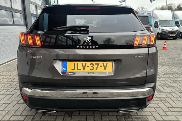 Peugeot 3008 (2021) thumbnail 9