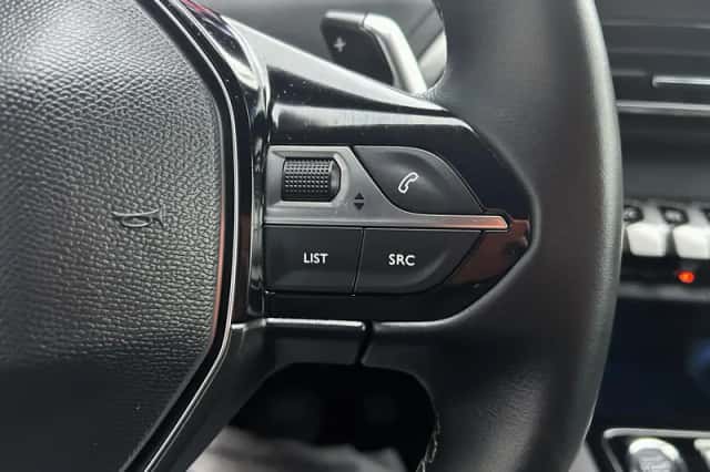 Peugeot 3008 (2023) thumbnail 14