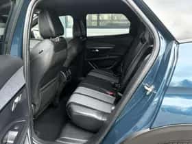Peugeot 3008 (2023) thumbnail 5