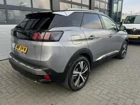 Peugeot 3008 (2023) thumbnail 11