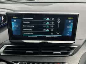 Peugeot 3008 (2023) thumbnail 24