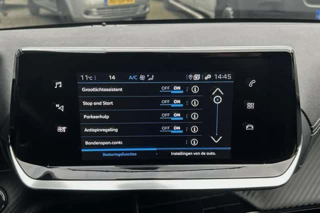 Peugeot 208 (2023) thumbnail 21