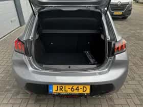 Peugeot 208 (2023) thumbnail 10