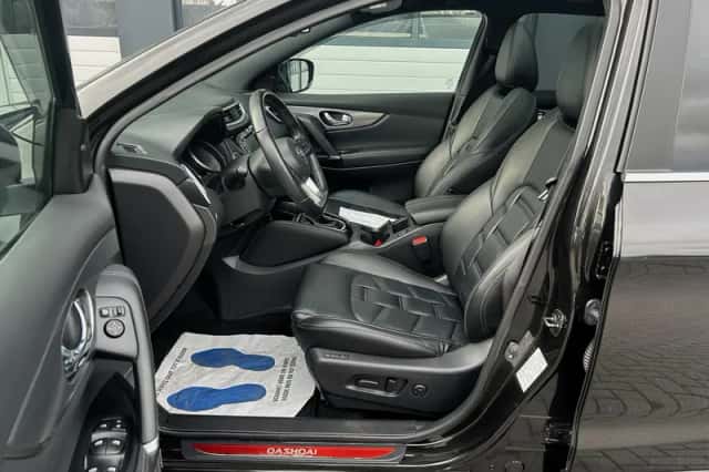 Nissan Qashqai (2019) thumbnail 4
