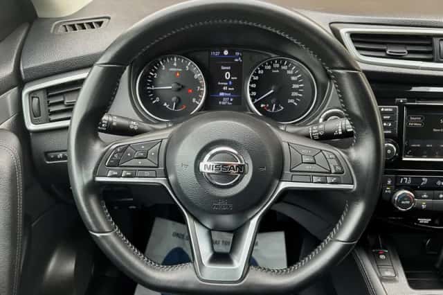 Nissan Qashqai (2019) thumbnail 12