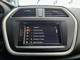 Suzuki S-Cross (2014) thumbnail 19
