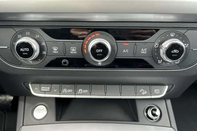 Audi Q5 (2017) thumbnail 24