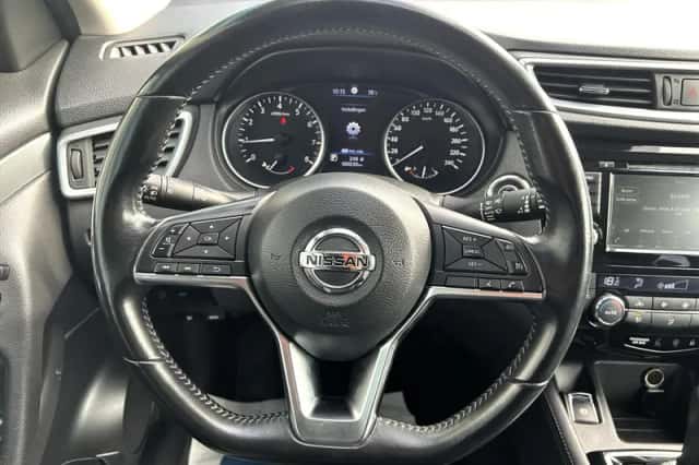 Nissan Qashqai (2019) thumbnail 12