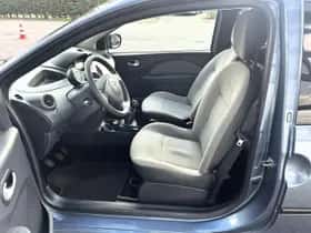 Renault Twingo thumbnail 8