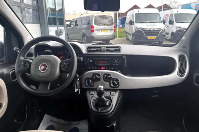 Fiat Panda (2013) thumbnail 11