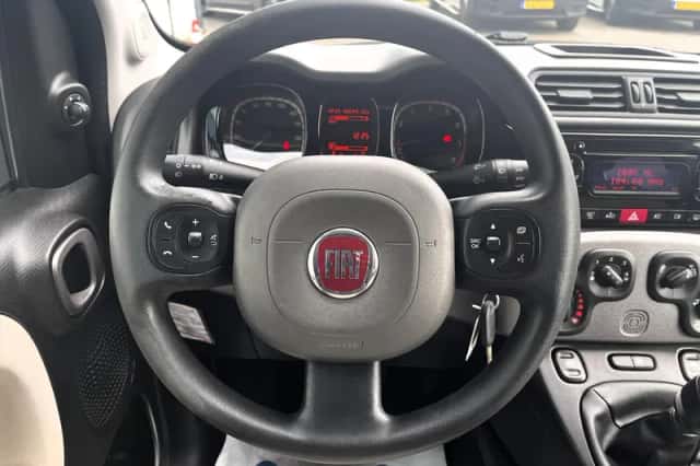 Fiat Panda (2013) thumbnail 12