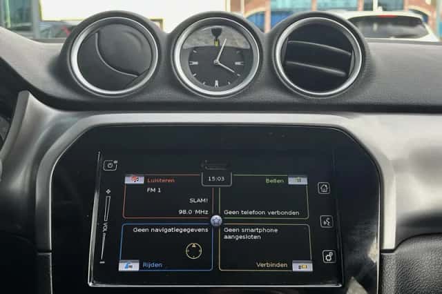 Suzuki Vitara (2019) thumbnail 17