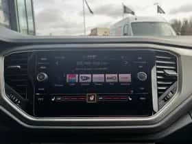 Volkswagen T-Roc thumbnail 19
