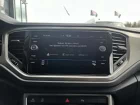 Volkswagen T-Roc thumbnail 21