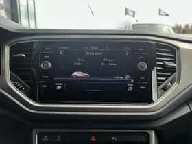 Volkswagen T-Roc thumbnail 24