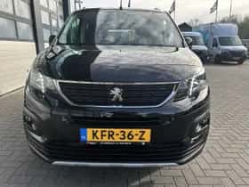 Peugeot Rifter (2021) thumbnail 2