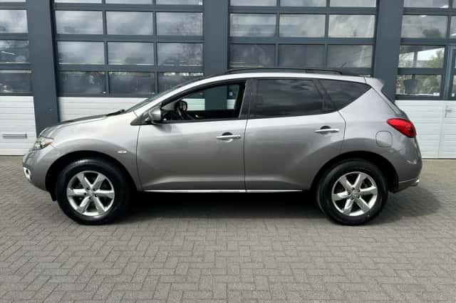 Nissan Murano (2009) thumbnail 3