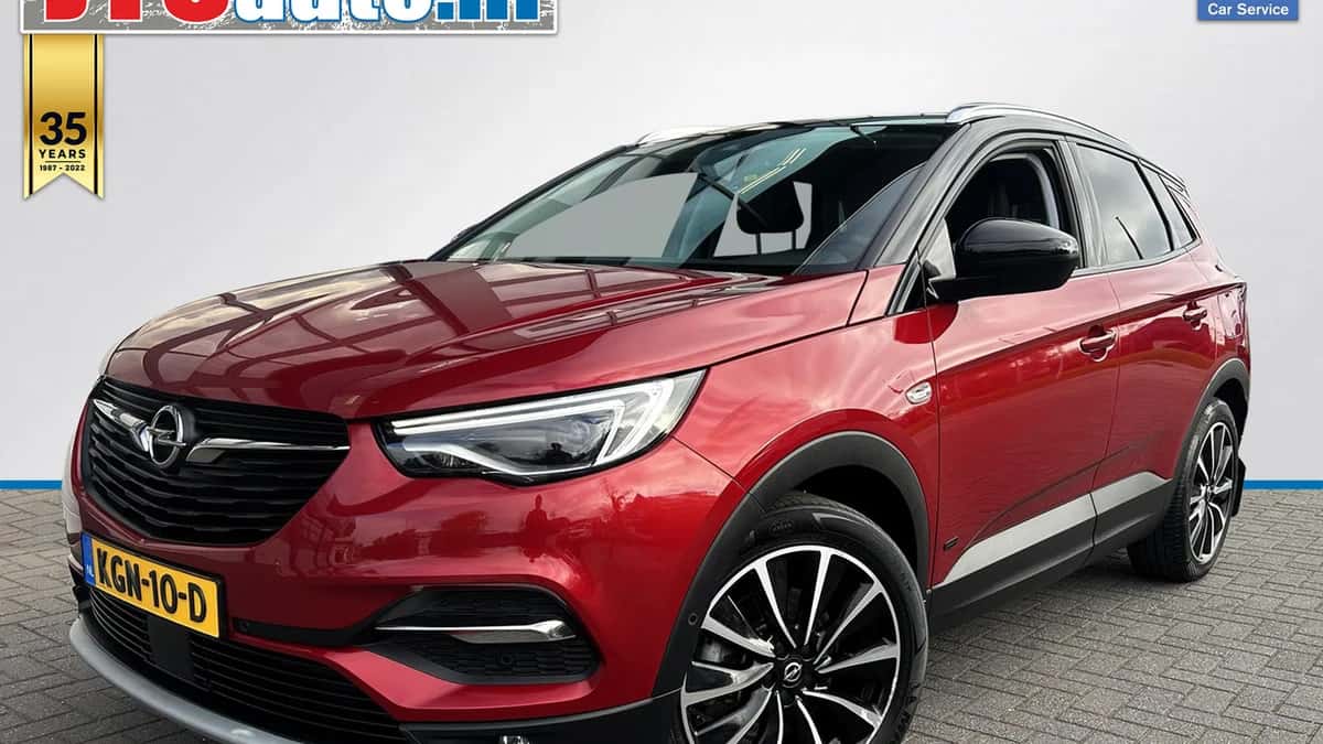 Opel Grandland X (2021) — foto 1