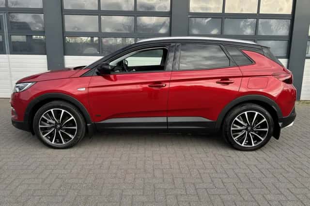 Opel Grandland X (2021) thumbnail 3