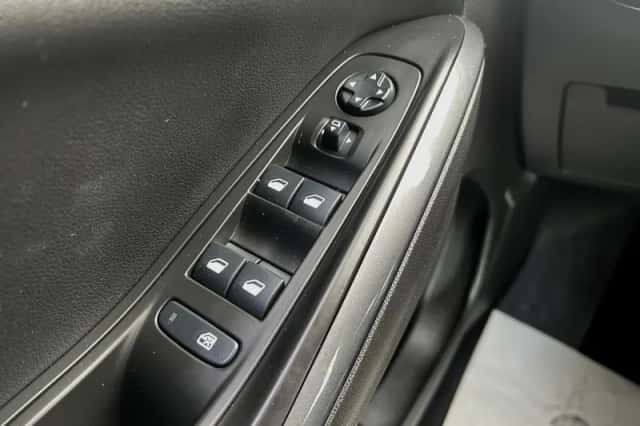Opel Grandland X (2021) thumbnail 5