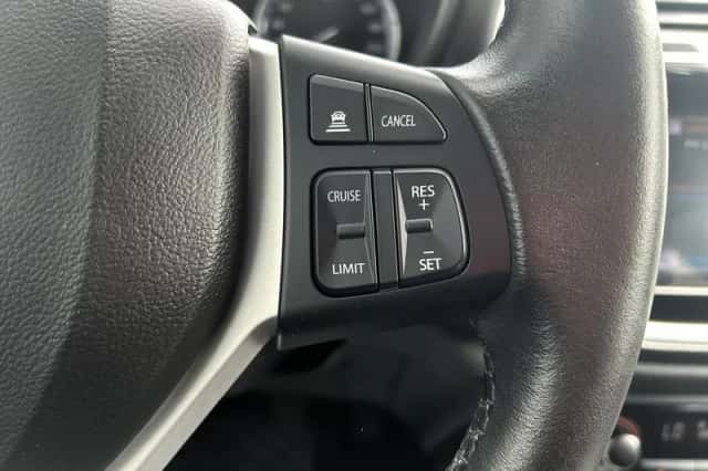 Suzuki S-Cross (2017) thumbnail 14