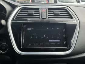 Suzuki S-Cross (2017) thumbnail 18