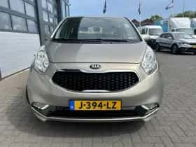 Kia Venga (2016) thumbnail 2