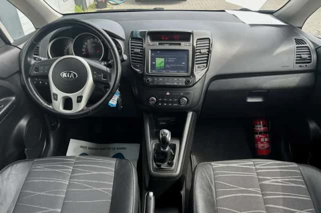 Kia Venga (2016) thumbnail 12