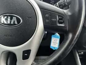 Kia Venga (2016) thumbnail 15